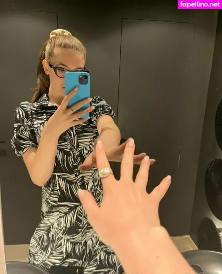 Sofiaa2307 OnlyFans Thumbnail #PTbmQGkldZ