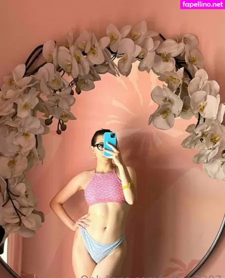 Sofiaa2307 OnlyFans Thumbnail #dXBtcea354