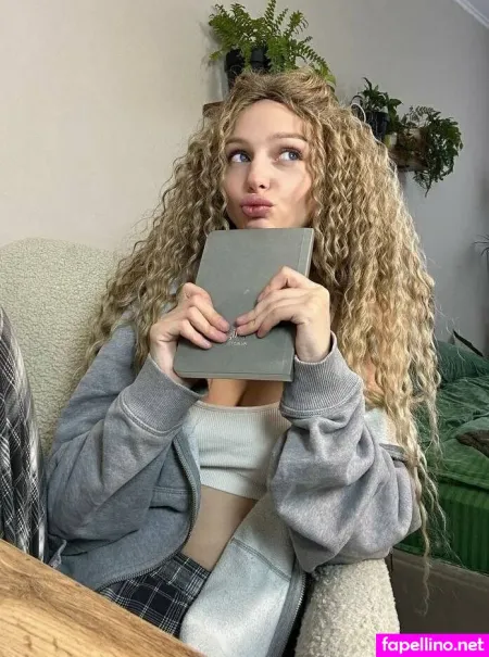 Sofiaaamillerrr OnlyFans Thumbnail #B55dsDGZTx