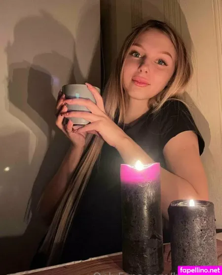 Sofiaaaparker OnlyFans Thumbnail #GcpBFQ0Moq