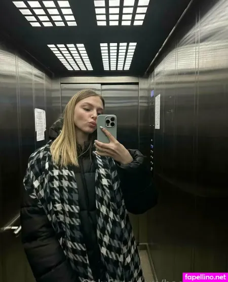 Sofiaaaparker OnlyFans Thumbnail #jmXVtF44XC