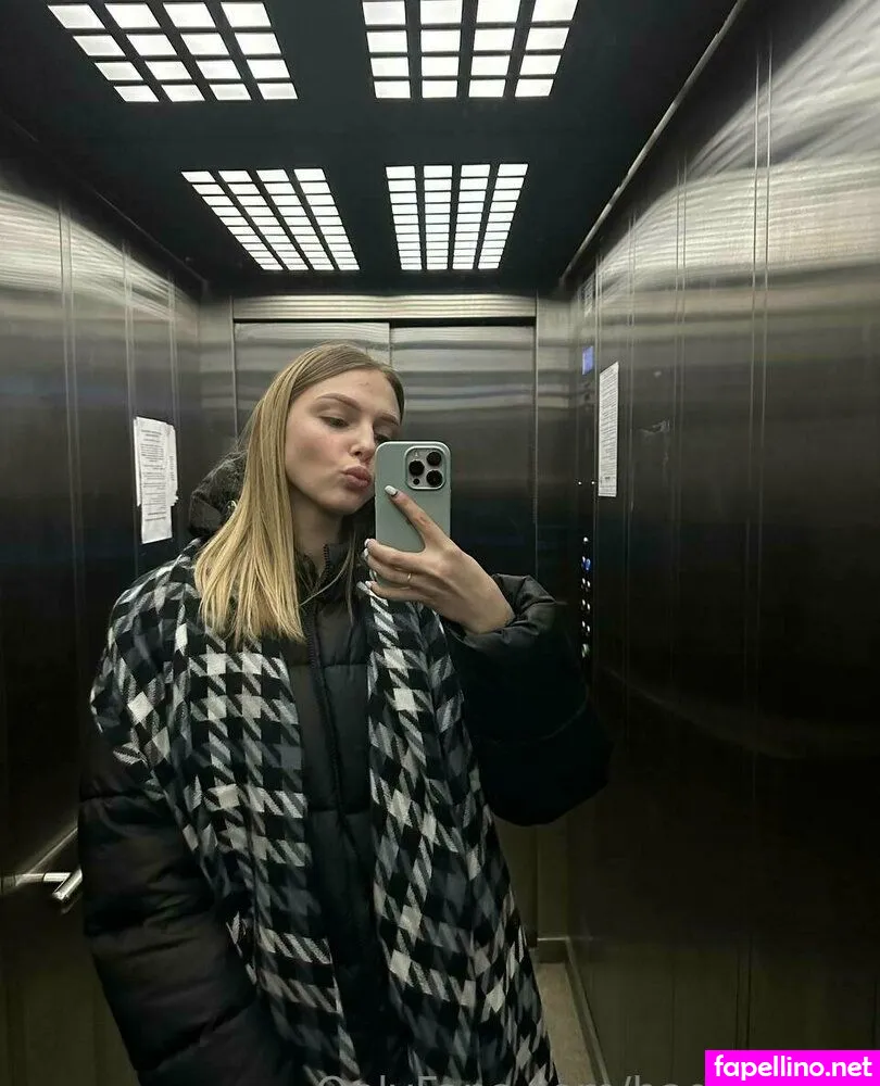 sofiaaaparker, sofiaaaparkerlife Nude Leaked OnlyFans Photo #jmXVtF44XC