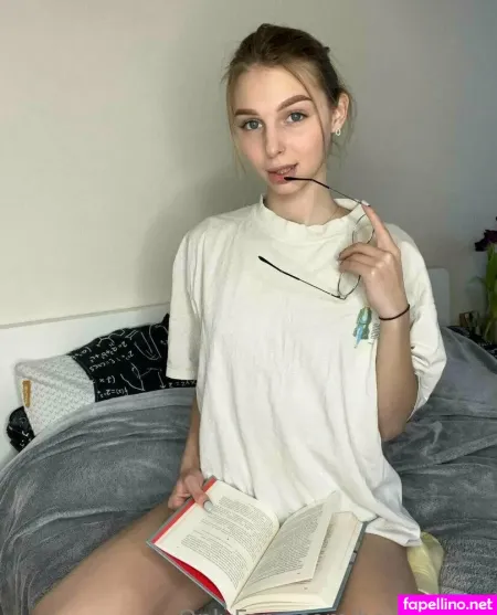 Sofiaaaparker OnlyFans Thumbnail #prmvsMSdNz