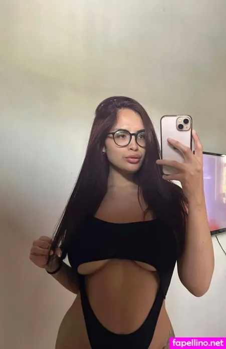Sofiaaloveyouu OnlyFans Thumbnail #0glj2IIyle