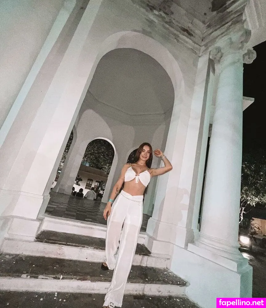 sofiacarter, sofiacarter1, sofiacarter_ Nude Leaked OnlyFans Photo #q3YZ8RhD9s