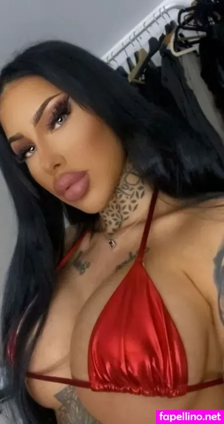 Sofiadivine69 OnlyFans Thumbnail #Yrv7cfAla3