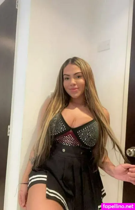 Sofiahello OnlyFans Thumbnail #4jKWT465QV