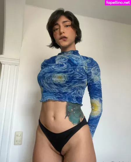 Sofiakiut OnlyFans Thumbnail #X4BsFOedjR