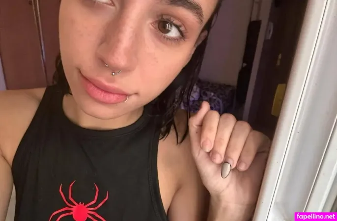 Sofiakye OnlyFans Thumbnail #PF7i2OR7OW