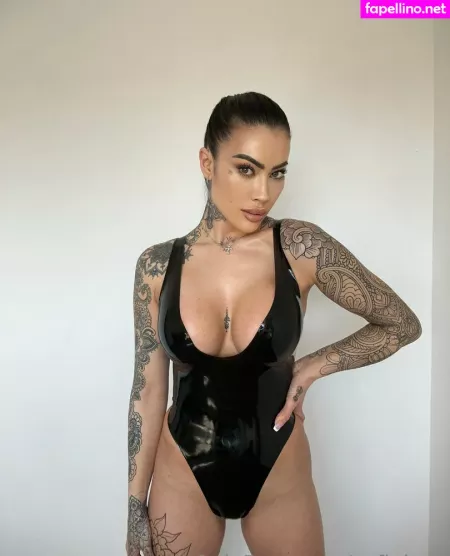 Sofialeex OnlyFans Thumbnail #32iSSa4Fp0