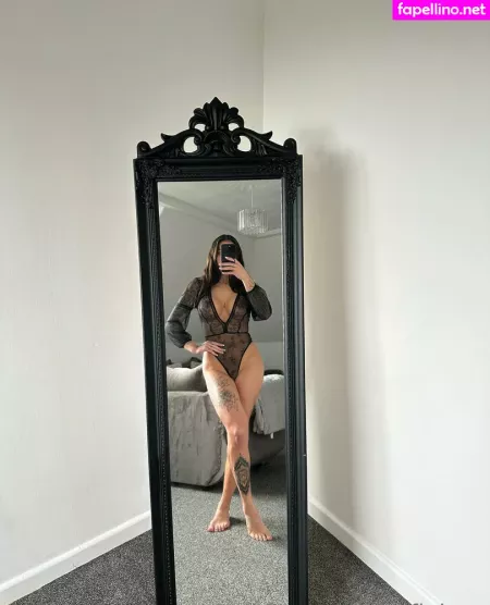 Sofialeex OnlyFans Thumbnail #zIPqezl9Ul