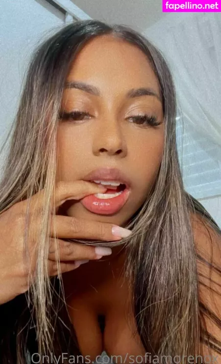 Sofiamorenox OnlyFans Thumbnail #XAM74LyMa9