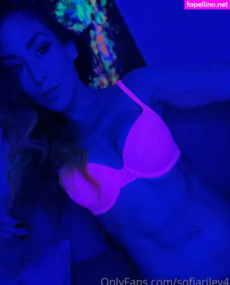 Sofiariley4 OnlyFans Thumbnail #tVvhqOANjA