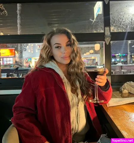 Sofiaros33 OnlyFans Thumbnail #4DjdvYIecc