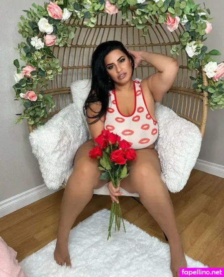 Sofiarose 3 OnlyFans Thumbnail #vZ5ZtPegQ3