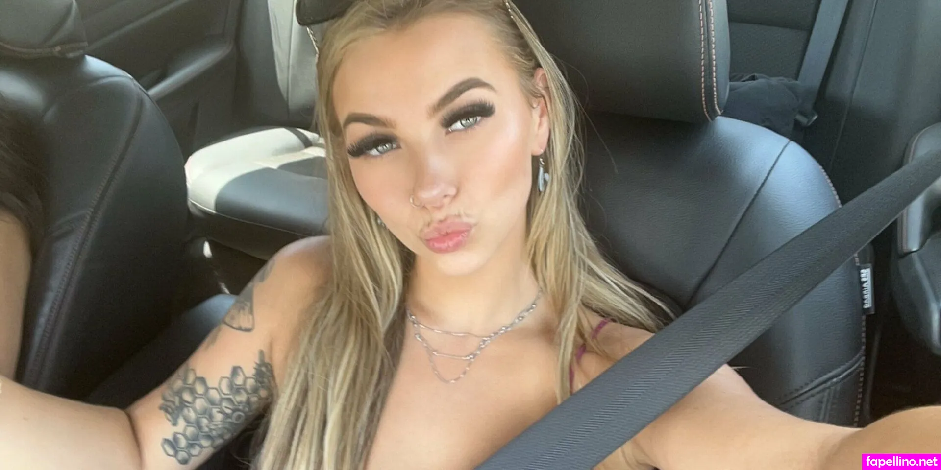 sofiarosefree, sofiaroselive Nude Leaked OnlyFans Photo #1M0vbnmCRq