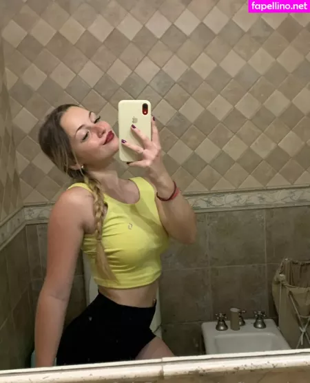 Sofiasemine OnlyFans Thumbnail #IfjeYhJjCA