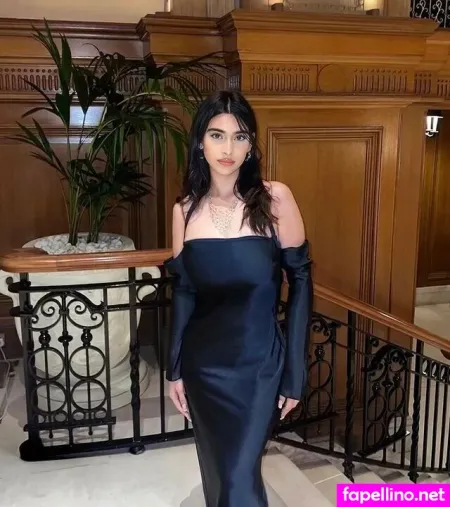 Sofiashahedd OnlyFans Thumbnail #PdcMOqvpJI