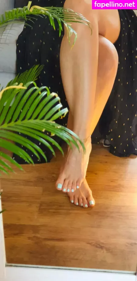 Sofiastoes OnlyFans Thumbnail #nDrCn0Ttyj