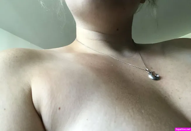 Sofiathethirst OnlyFans Thumbnail #EQXbFDUbZm