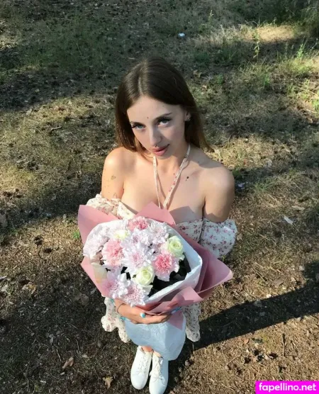 Sofibloom1 OnlyFans Thumbnail #f74TcLz65c