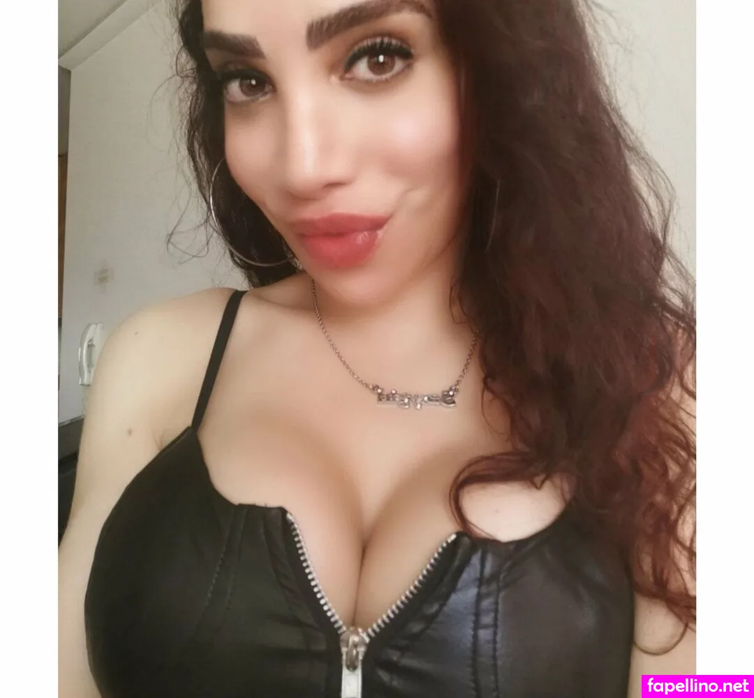 sofiabrano, sofiacontigo, soficontigo Nude Leaked OnlyFans Photo #0Mx1C1lTb7