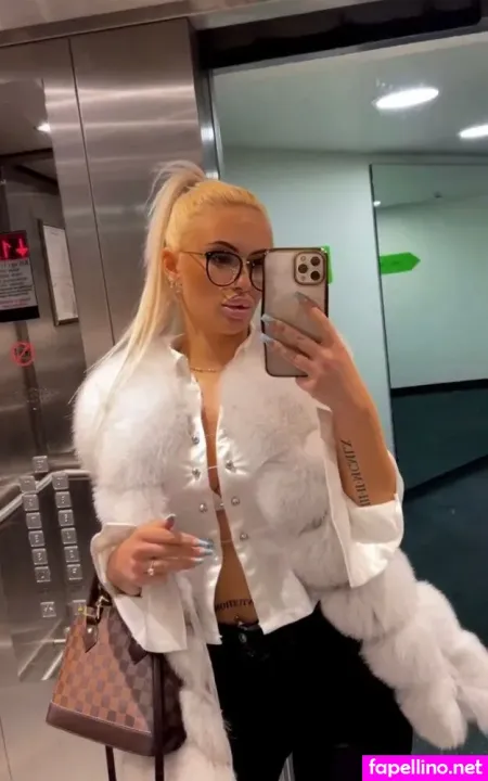 Sofie Christin OnlyFans Thumbnail #4O7h2wOVSN