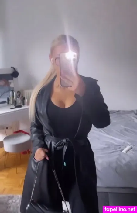 Sofie Christin OnlyFans Thumbnail #tAnWcZkR1B