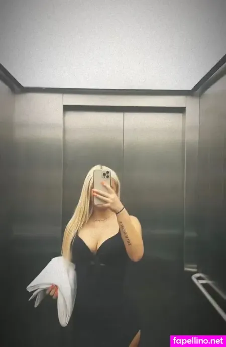 Sofie Christin OnlyFans Thumbnail #ubwhpSNJ18