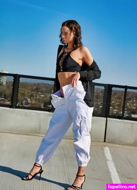 Sofie Johansen OnlyFans Thumbnail #LjBhKzMj3g