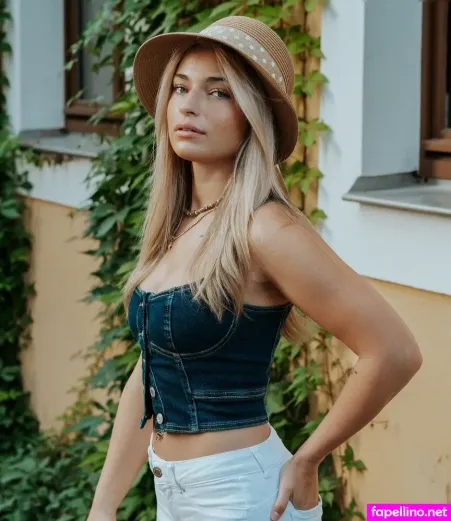 Sofie Richter OnlyFans Thumbnail #HUUKMUHodq