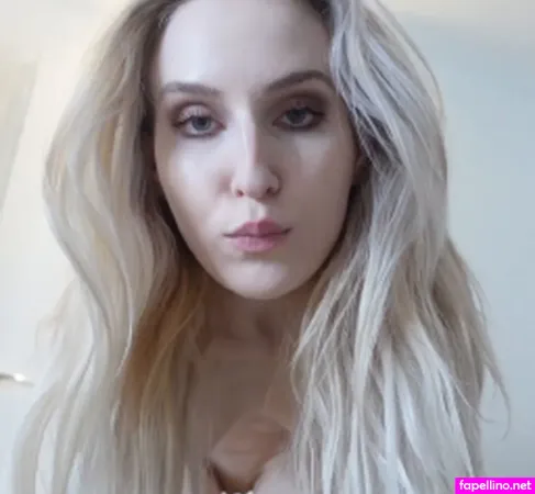 Sofie Skye OnlyFans Thumbnail #InR1aHbGrw