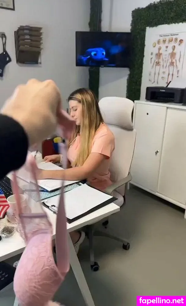 sofie.timber, yourfavmedsofiee Nude Leaked OnlyFans Photo #R64nC2sr4H