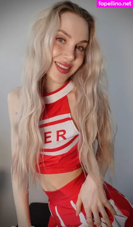 Sofieskyefree OnlyFans Thumbnail #GOLMP0b0BS