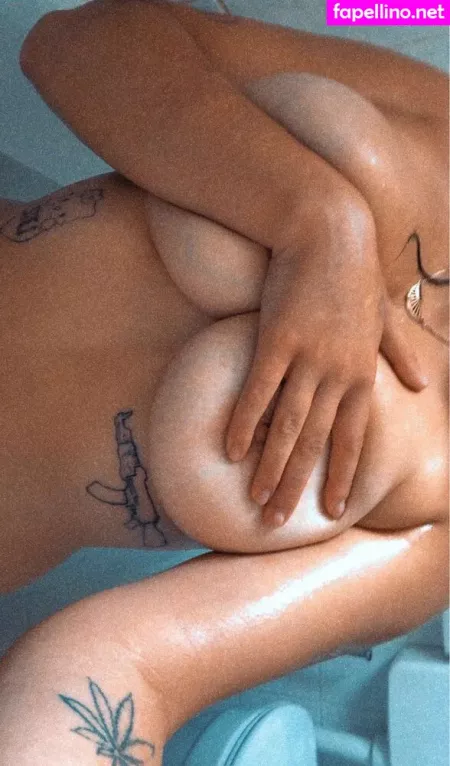 Sofievomblock OnlyFans Thumbnail #b5uCyDlddJ