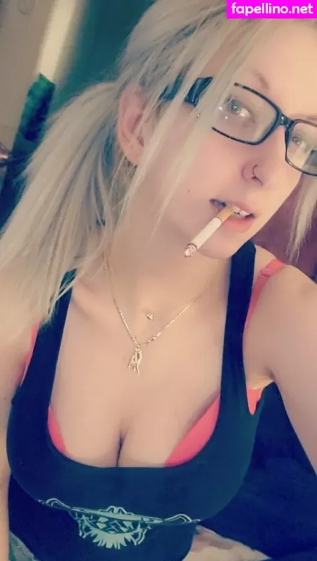 Sofieyoungxxx OnlyFans Thumbnail #70Nb7WYNO4