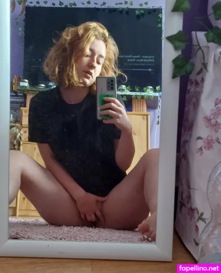 Sofinka OnlyFans Thumbnail #ZUu3N2RUpE