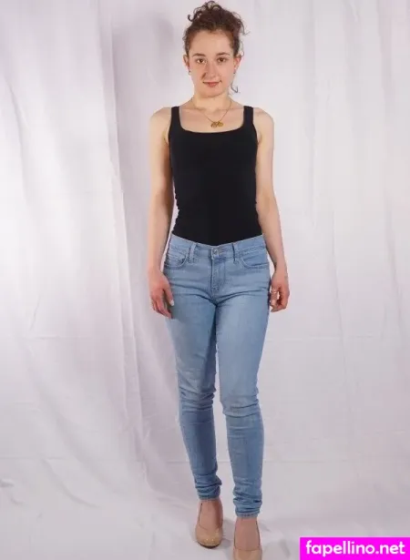 Sofinka OnlyFans Thumbnail #k8o3L5LO6T