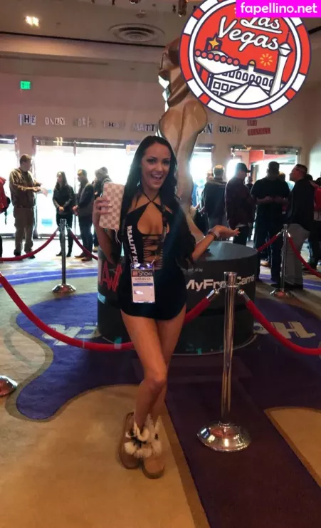 Sofiryanxoxoxo OnlyFans Thumbnail #Zn1JWS9NEF