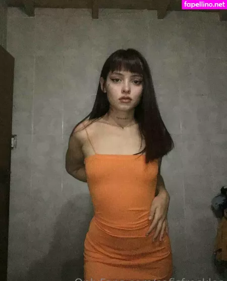 Sofisfreckles OnlyFans Thumbnail #Wx4pemFdEC