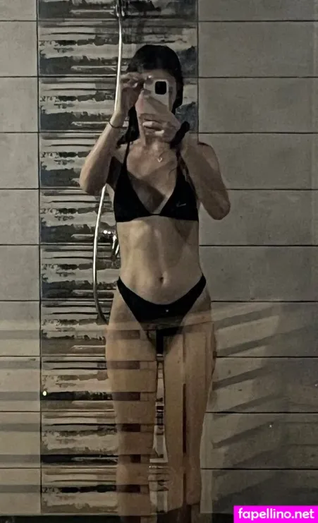 Sofixmorello OnlyFans Thumbnail #8CL9POMHnz