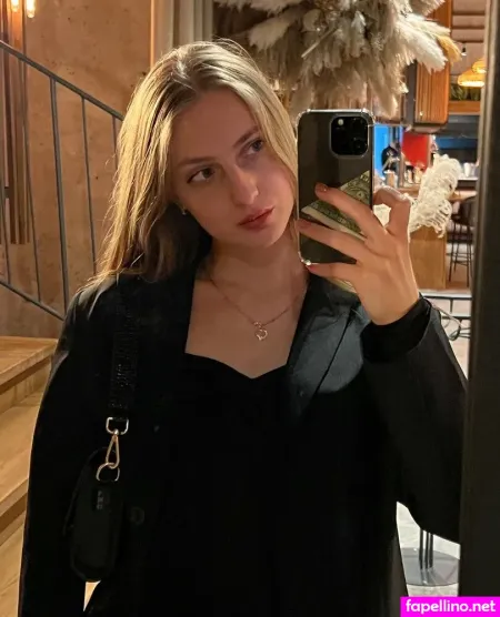 Sofixmorello OnlyFans Thumbnail #e7RZ5Mi46F