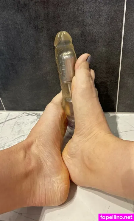 Soft Pleasure OnlyFans Thumbnail #umG0THgkMO