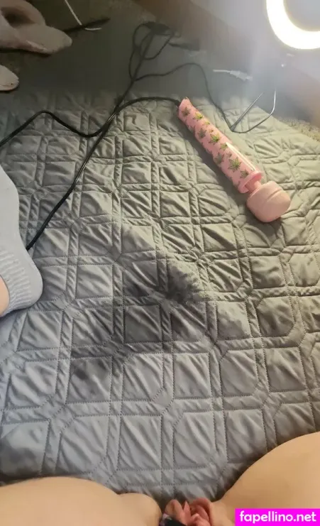 Softandcurvyfree OnlyFans Thumbnail #ENKID9RDZu