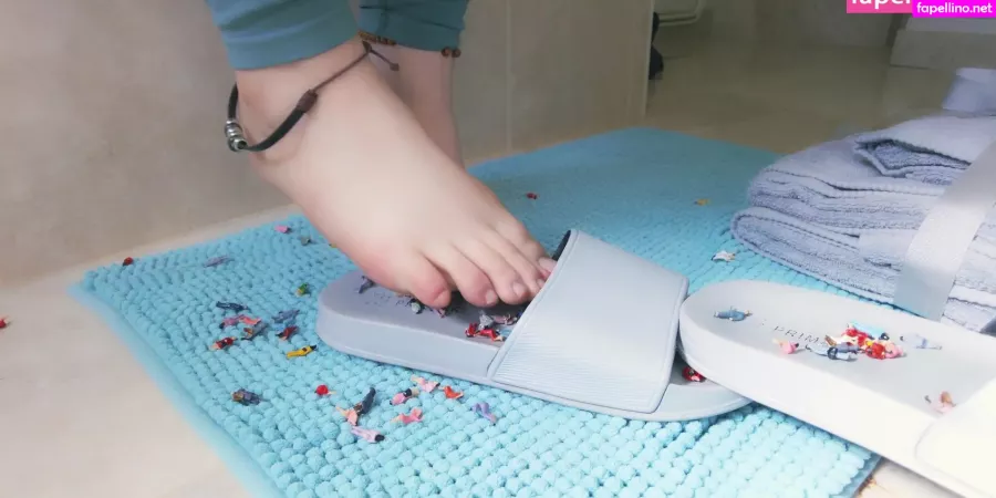 Softboyfeetx OnlyFans Thumbnail #1omirh1hRv