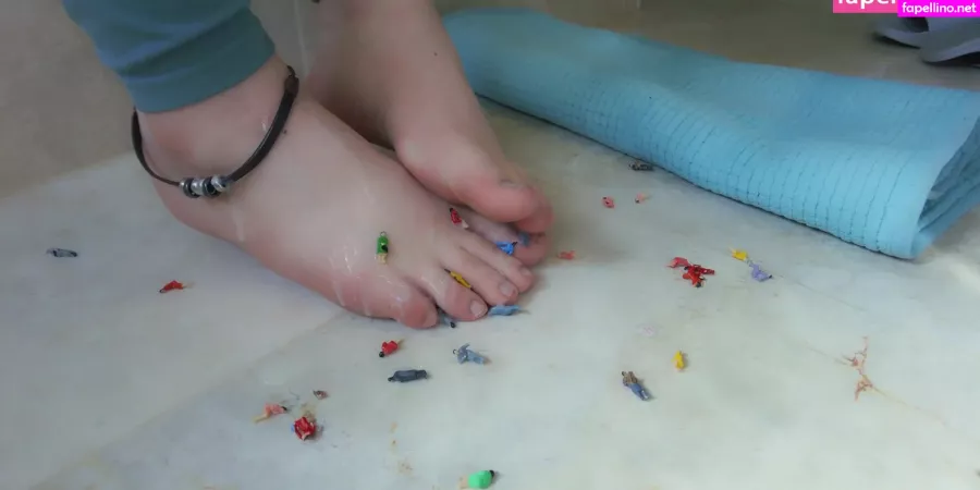 Softboyfeetx OnlyFans Thumbnail #2otkFYA7DW