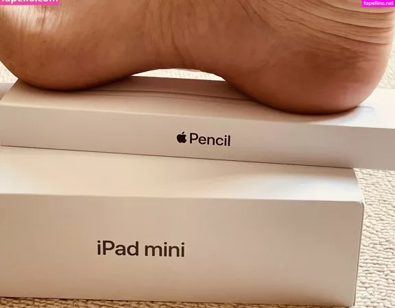 Softboyfeetx OnlyFans Thumbnail #5qMinJds4v