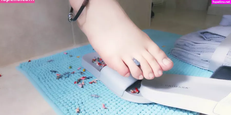 Softboyfeetx OnlyFans Thumbnail #INStOqeYi8