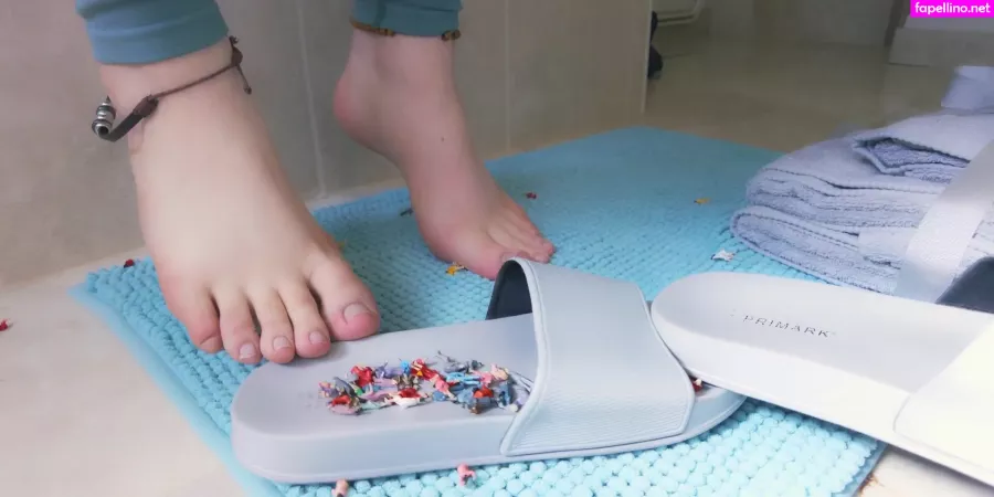 Softboyfeetx OnlyFans Thumbnail #J7xDqDAoFl