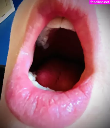 Softboyfeetx OnlyFans Thumbnail #OKFbUXeQEY